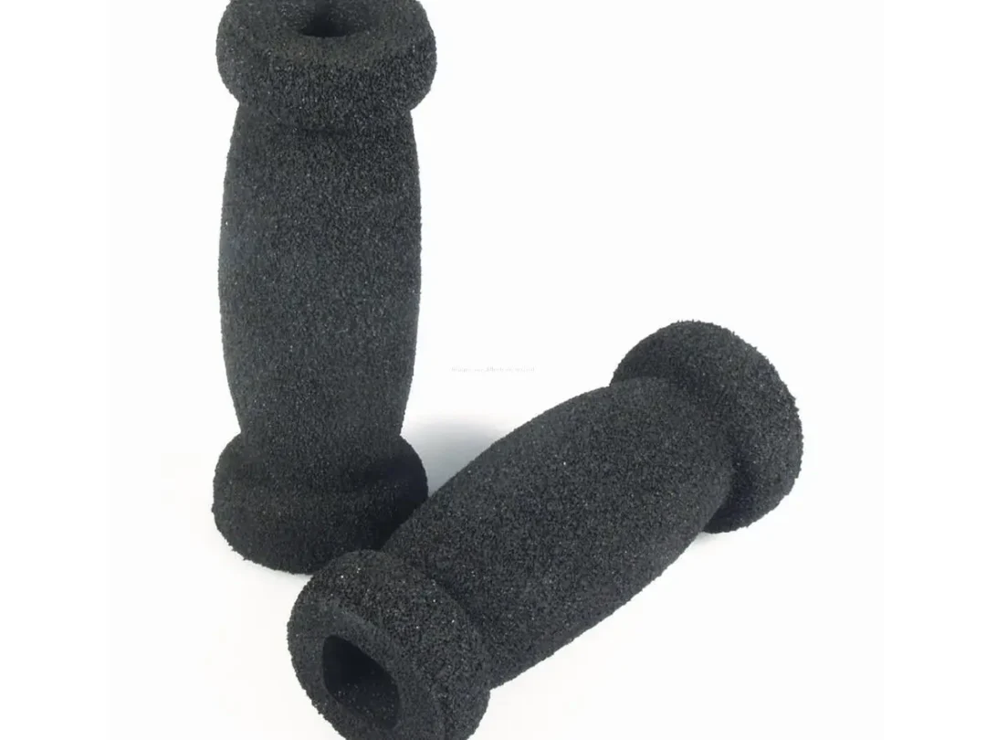 PAIR OF GRIPS FOAM BLACK